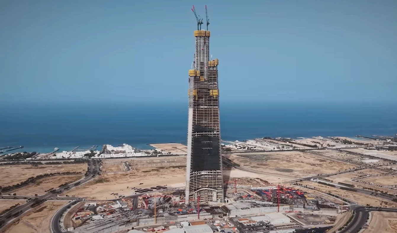 Башня Jeddah Tower приближается к рекордной высоте