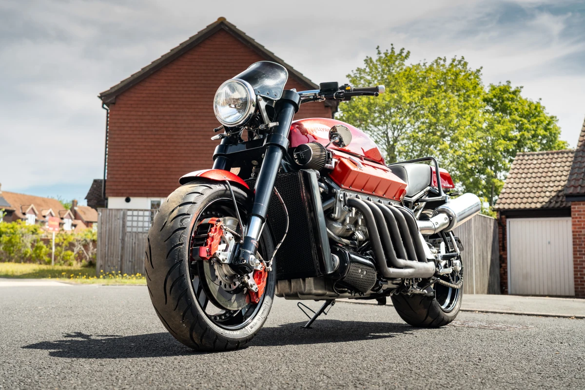 Уникальный мотоцикл Viper V10 продан за рекордную сумму